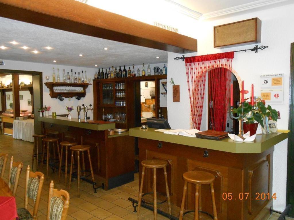 Weinhaus Hotel Zum Josefshof Graach Eksteriør billede
