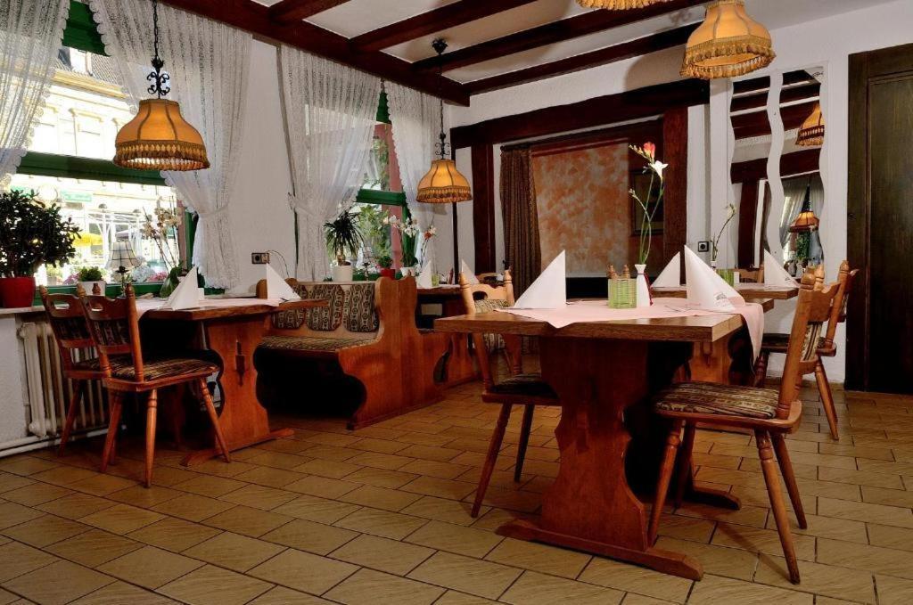 Weinhaus Hotel Zum Josefshof Graach Eksteriør billede